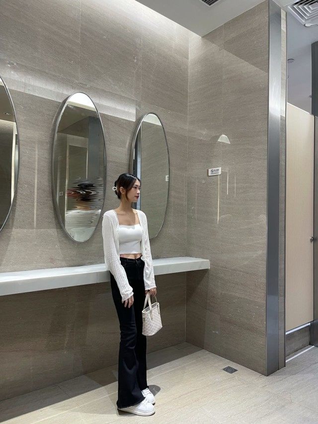 身材很好，上门兼职