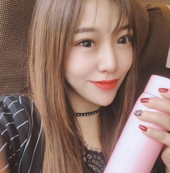 后入翘臀美女寻欢记